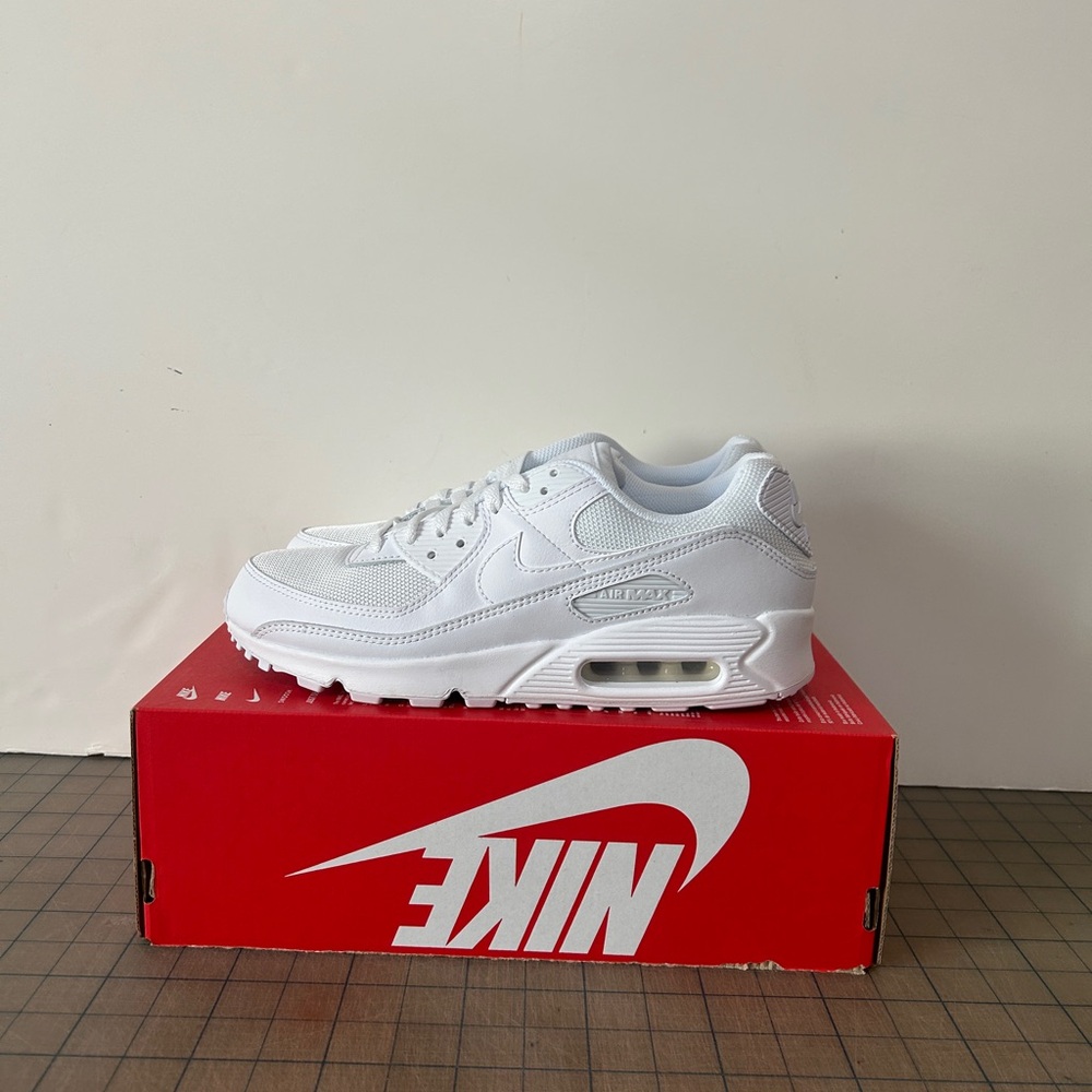 Nike Air Max 90 ‘Triple White’